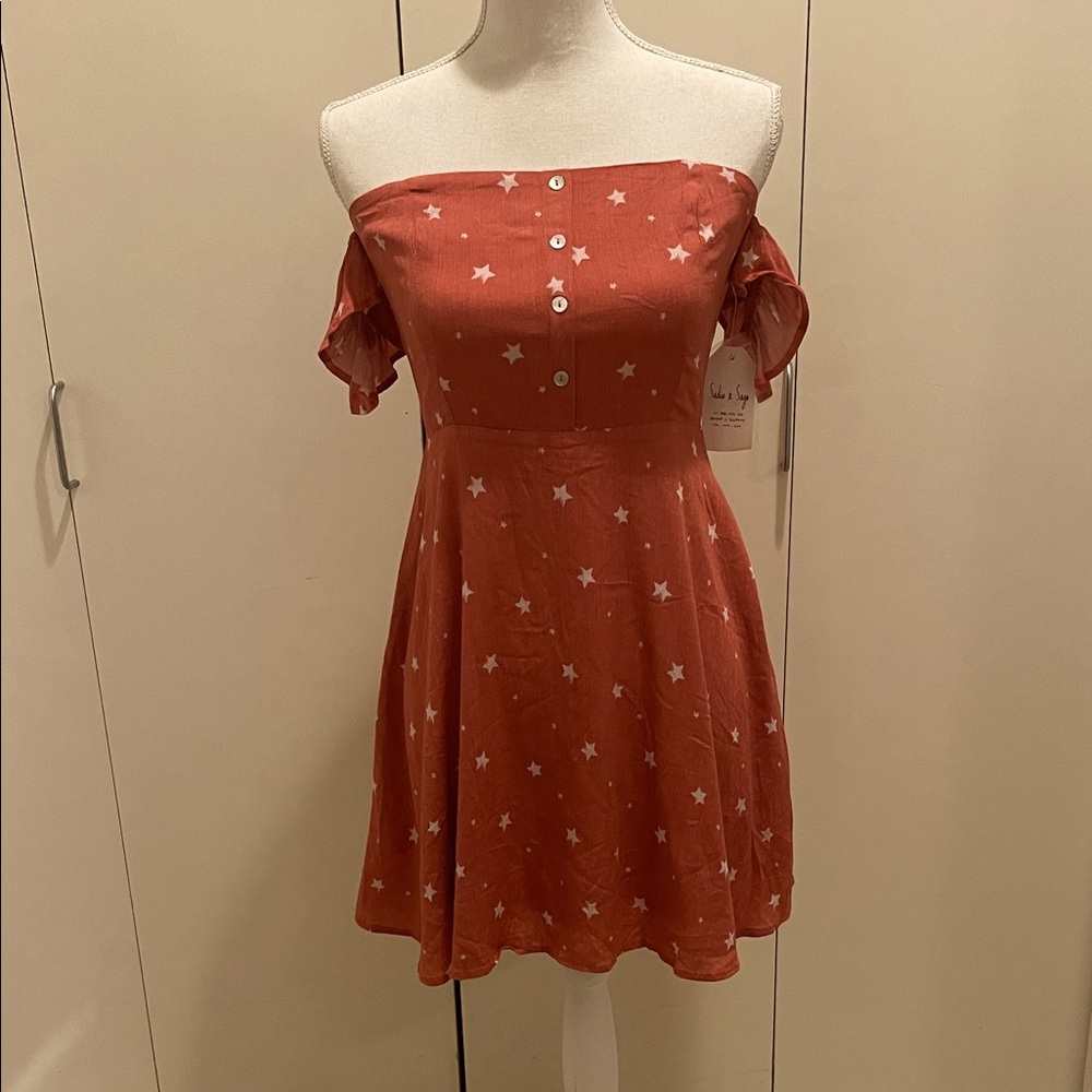 Sadie & Sage Red and cream star dress size small #73 NWT